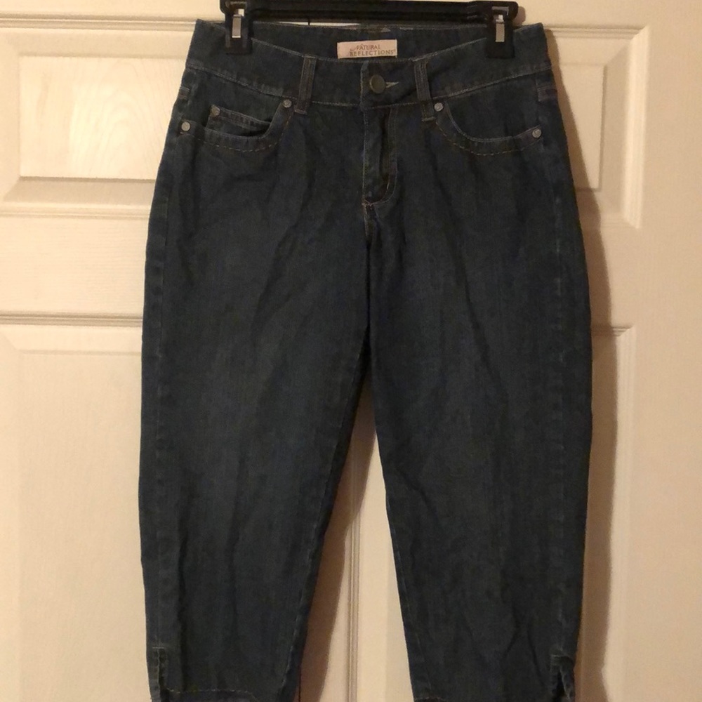 Natural Reflections size 2 Capri Jeans